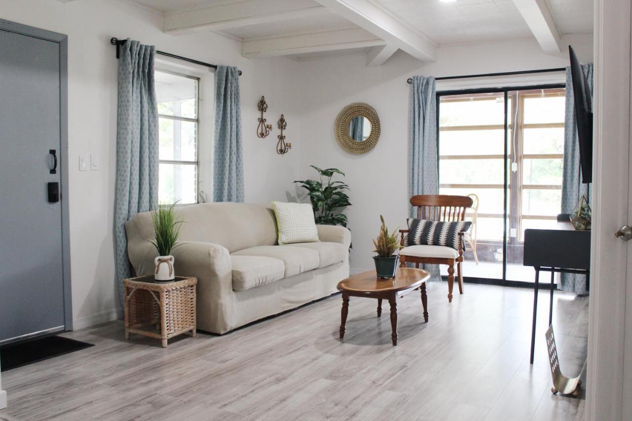 Cozy 3br Near Weeki Wachee Hébergement de vacances
